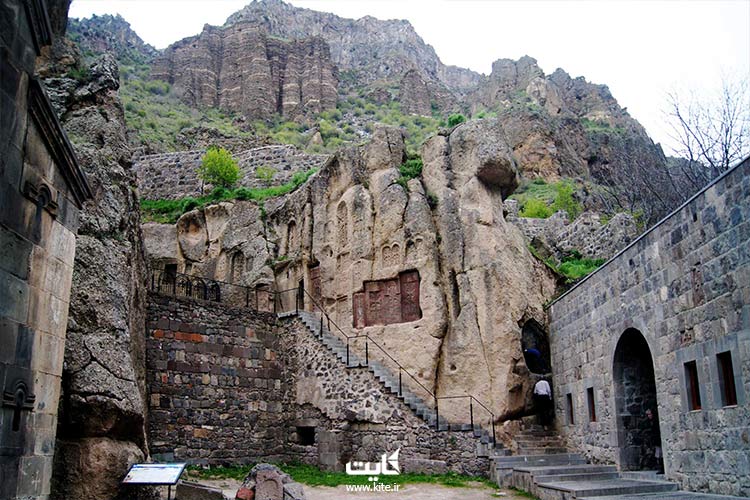 ساخت کلیسای گغارت به دست ثروتمندترین خاندان ارمنی